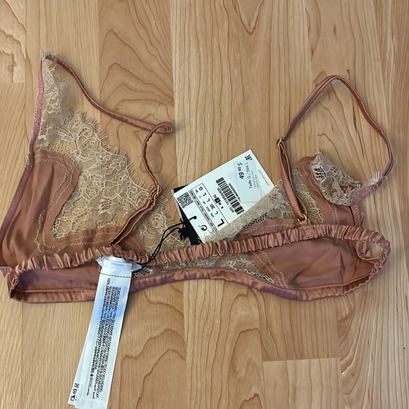 😵2 FOR 25$🥰 NWT Silk Lace Brallette , Size L - Picture 3 of 5